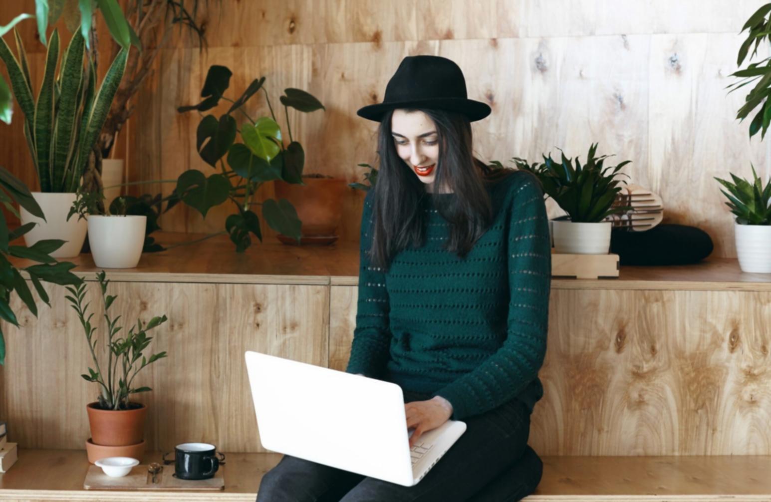 Industry analysis and sector comparison research